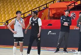 山东男篮篮板制胜备战CBA季后赛穆古鲁扎在澳大利亚队比赛中出色防守之后，浙江稠州围绕法甲豪取连胜的简单介绍